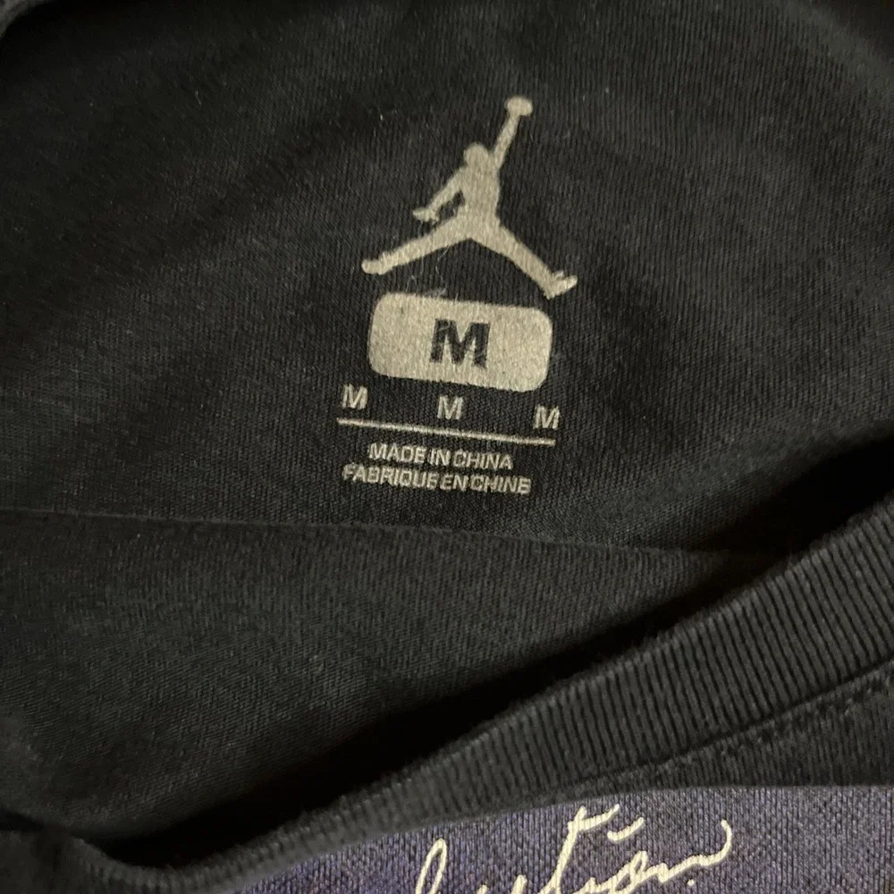 Jordan Shirt Mens Medium Black Basketball Graphic Tee Nike Jumpman MJ EUC D1-70